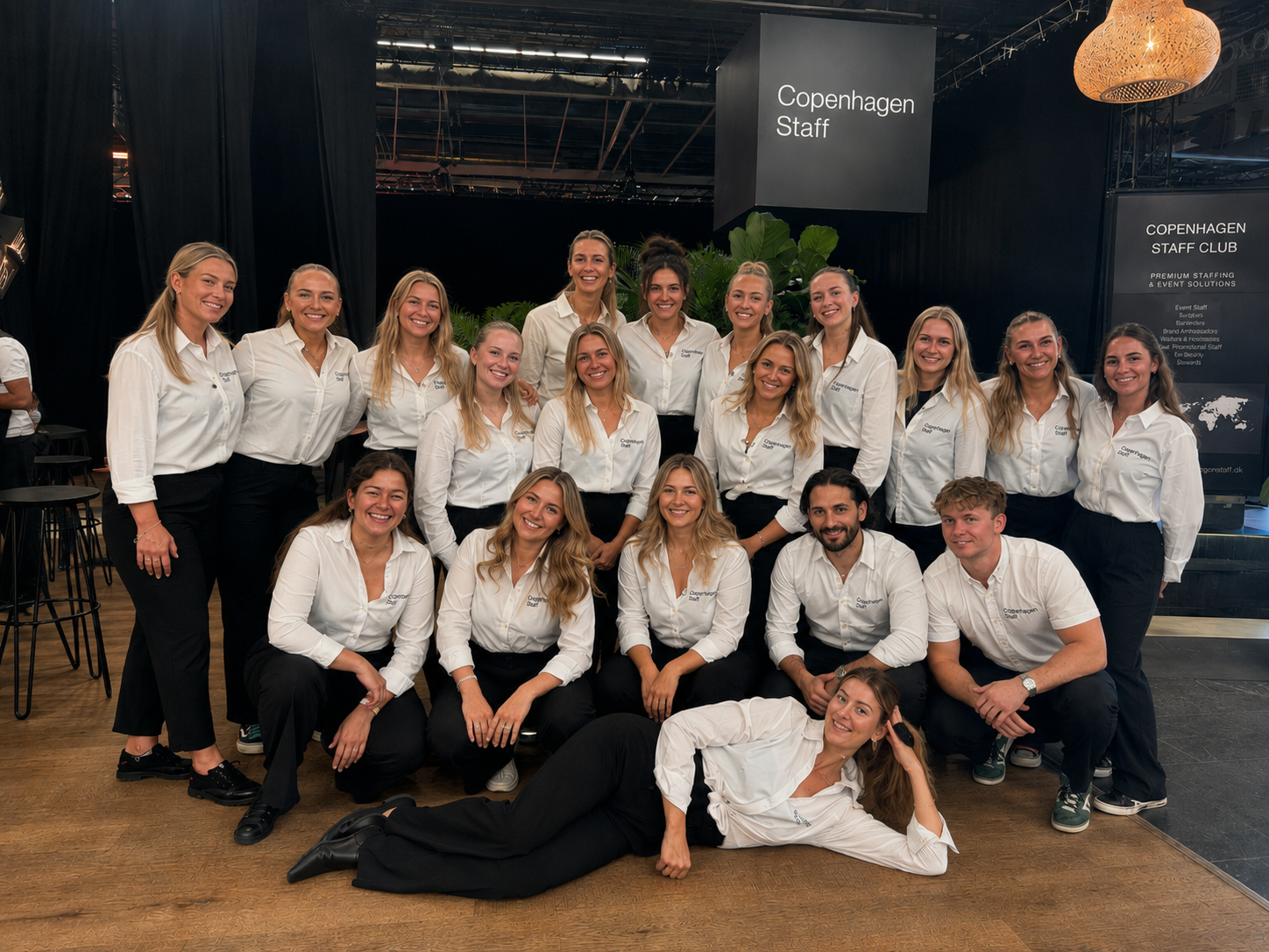 Copenhagen Staff personale i aktion på en venue i København